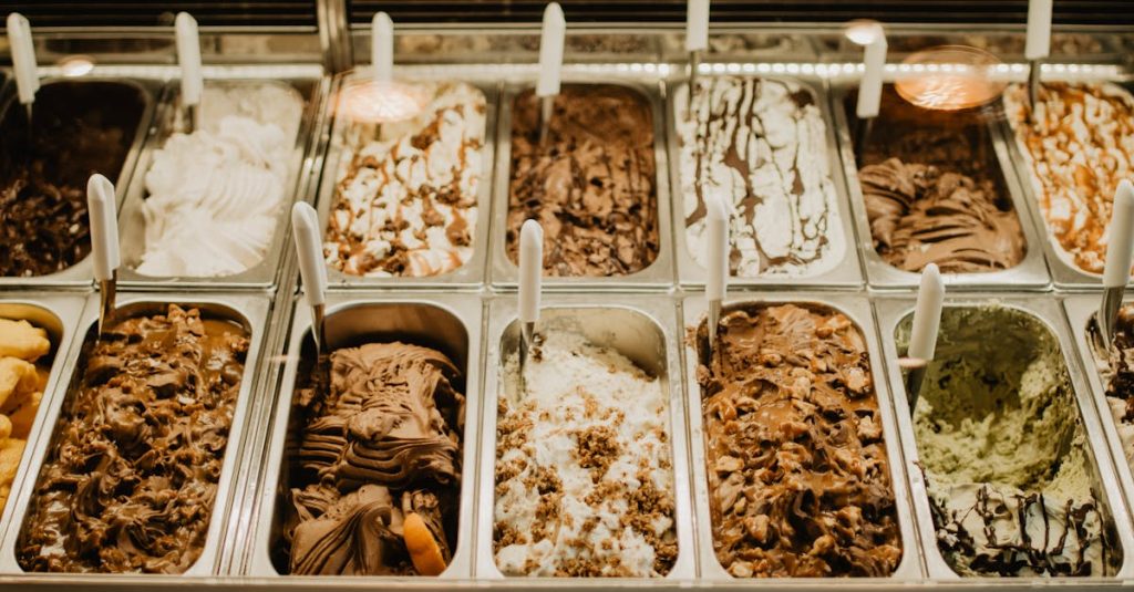 découvrez la glace italienne à la pistache, une délicieuse douceur crémeuse aux saveurs authentiques et naturelles de pistaches fraîches.