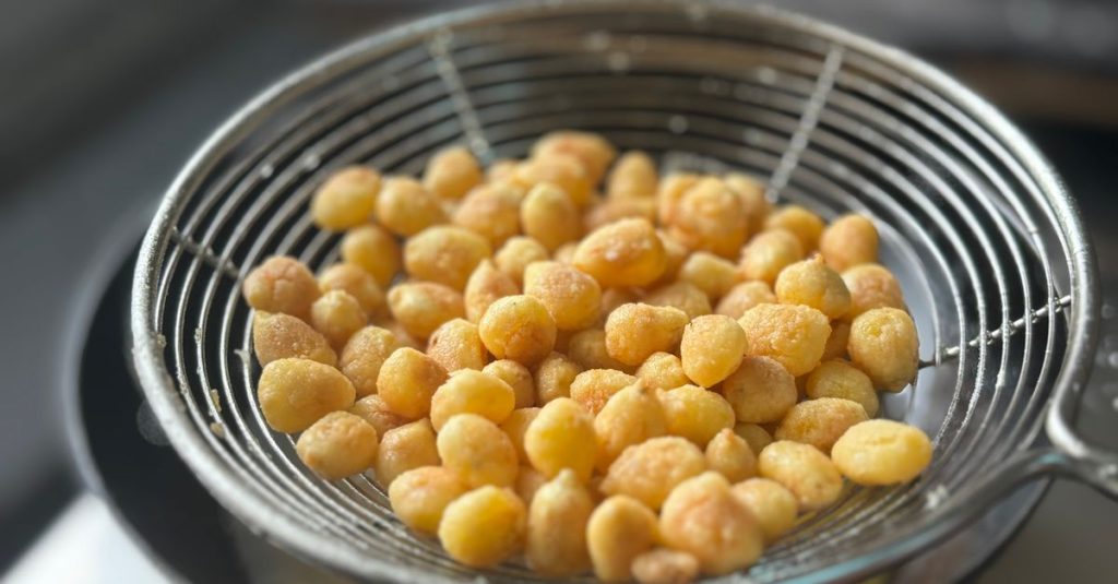 découvrez la recette facile des crozets salés préparés avec le thermomix pour un plat savoureux et rapide à réaliser.