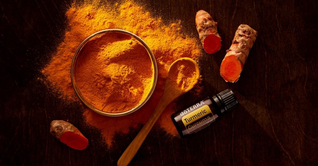 découvrez notre délicieuse sauce au curcuma, parfaite pour sublimer vos plats avec une saveur épicée et chaleureuse.